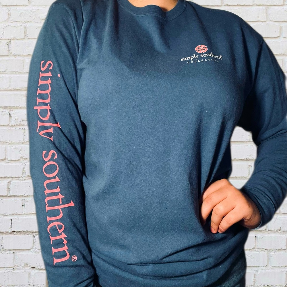 Large Simply Southern long sleeve T-shirt!